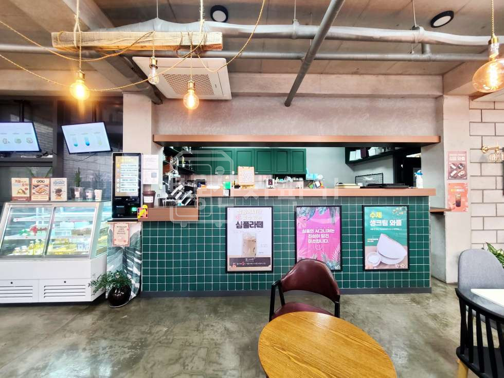 서울 강남구 논현동 무권리, 학동역 5분, 역세권, 1층 임대 월세 매물번호 27233 사진 7