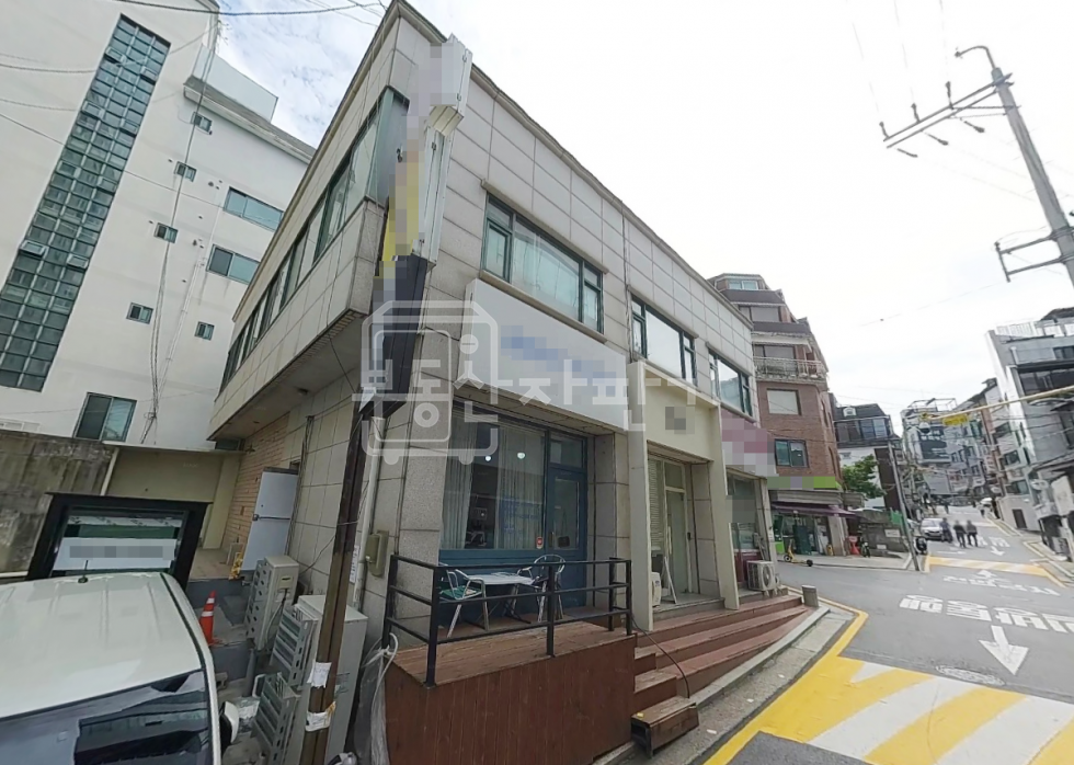 서울 강남구 논현동 무권리, 학동역 5분, 역세권, 1층 임대 월세 매물번호 28352 사진 1