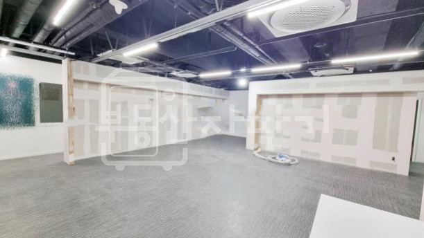 서울 강남구 역삼동 무권리, 한티역 1분, 초역세권, 지하 1층 임대 월세 매물번호 28861 사진 3