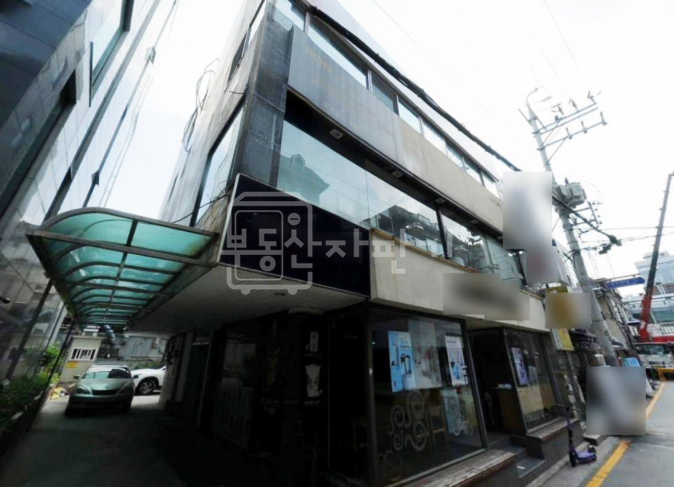 서울 강남구 신사동 압구정로데오역 2분, 초역세권, 2층 임대 월세 매물번호 27285 사진 1