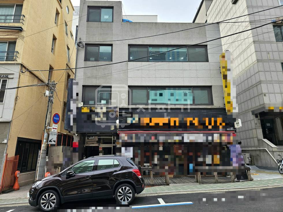 서울 강남구 신사동 무권리, 압구정역 도보10분, 역세권, 2층 임대 월세 매물번호 16788 사진 1