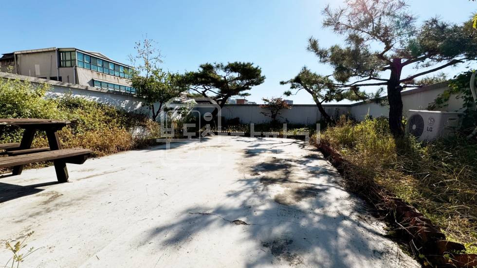 서울 강남구 논현동 무권리, 학동역 6분, 주택형 3층 사무실. 월세 매물번호 28673 사진 8
