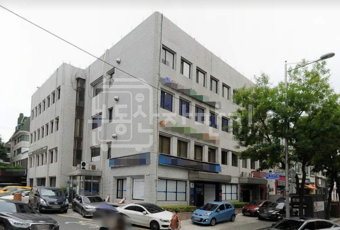 서울 강남구 신사동 무권리, 가로수길 인근, 대로변 1층 임대 월세 매물번호 22672 사진 1