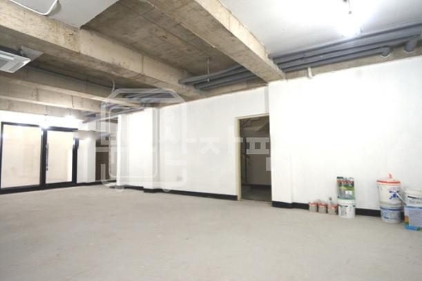 서울 강남구 역삼동 무권리, 역삼역 3분, 초역세권, 지하 1층 임대 월세 매물번호 29084 사진 1