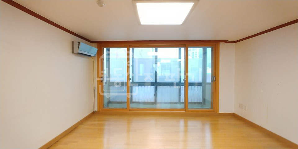 서울 서초구 서초동 무권리, 교대역 9분, 역세권, 4층 임대 월세 매물번호 29077 사진 2