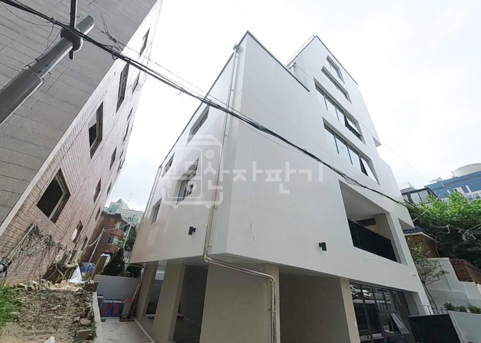 서울 강남구 청담동 신축 첫 입주, 강남구청역 4분, 역세권, 3층 임대 월세 매물번호 29104 사진 1