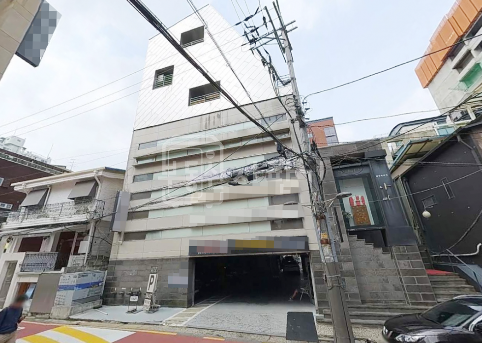 서울 강남구 청담동 무권리, 압구정로데오역, 강남구청역 9분, 역세권, 2층~3층 임대 월세 매물번호 29105 사진 1