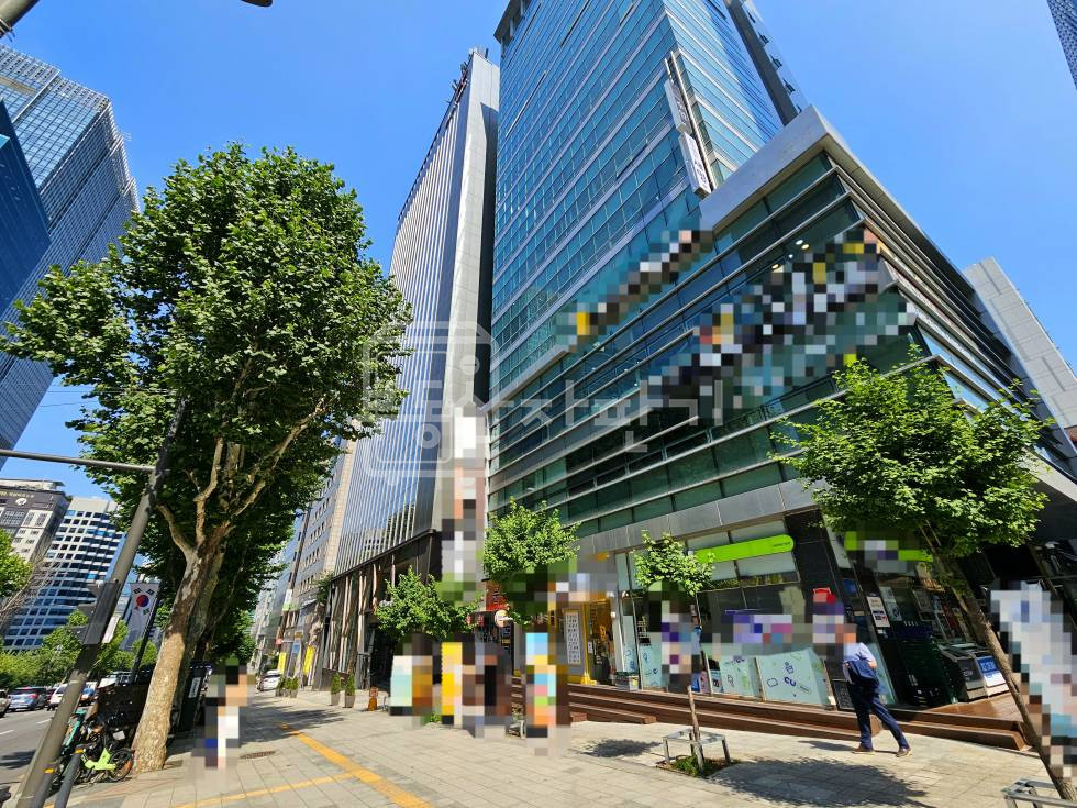 서울 강남구 역삼동 무권리, 역삼역 5분, 역세권, 1층 임대 월세 매물번호 29199 사진 1
