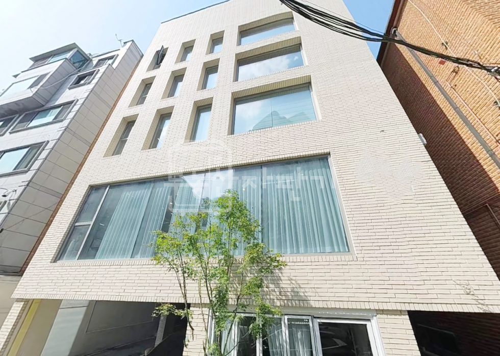 서울 강남구 논현동 무권리, 언주역 7분, 역세권, 지하 1층 임대 월세 매물번호 29225 사진 1