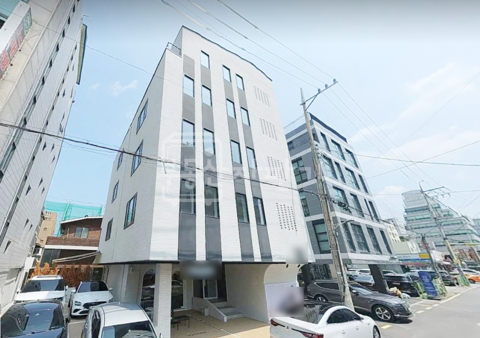 서울 서초구 양재동 무권리, 양재시민의숲역 7분, 역세권, 지하1층 임대 월세 매물번호 29228 사진 1