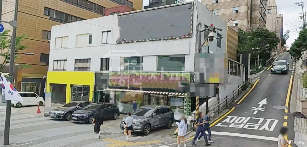 서울 강남구 논현동 무권리, 신사역 2분, 초역세권, 1층 임대 월세 매물번호 28675 사진 1