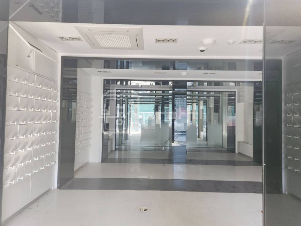서울 강남구 신사동 무권리, 3호선/신분당선 신사역 9분, 역세권, 1층 임대 월세 매물번호 27329 사진 3