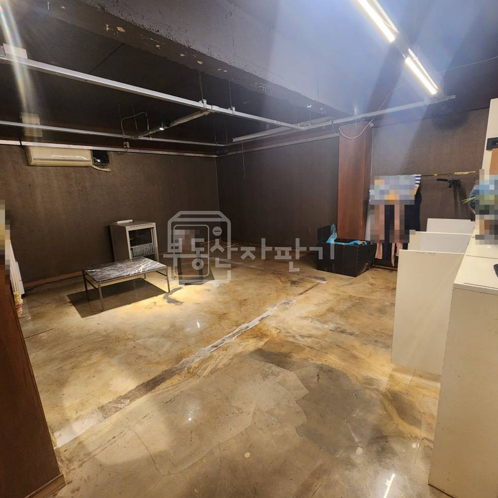 서울 강남구 논현동 무권리, 9호선 언주역 도보6분, 역세권, 지하1층 임대 월세 매물번호 26568 사진 4