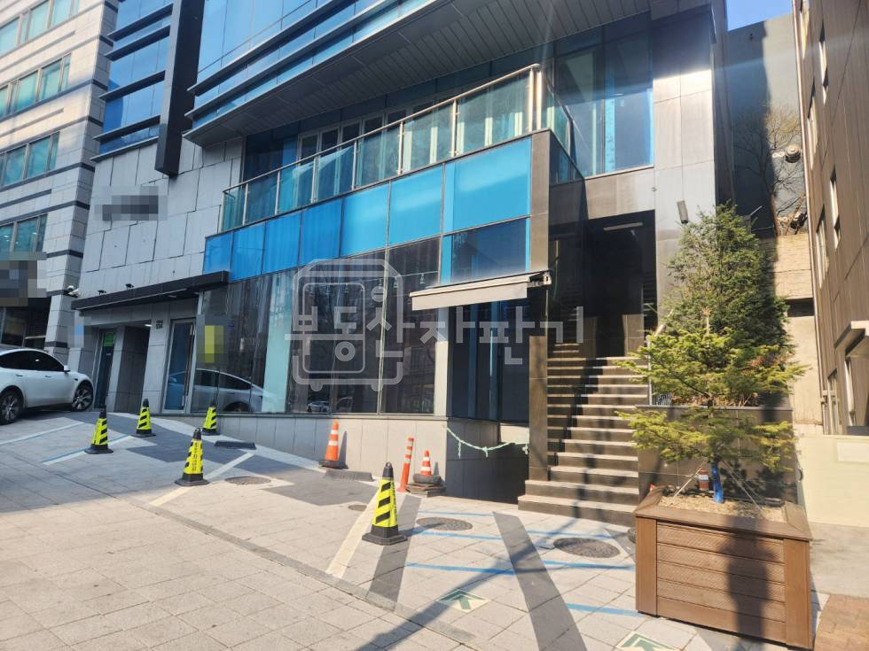 서울 강남구 역삼동 무권리, 대로변, 역삼동 지하1층 임대 월세 매물번호 26317 사진 4