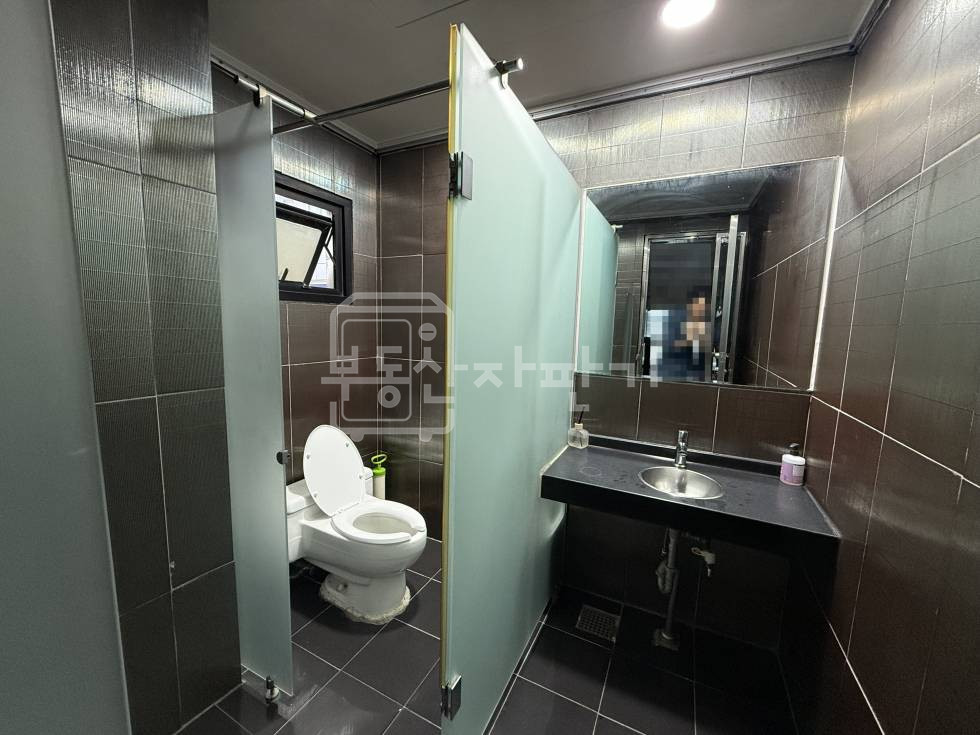 서울 강남구 논현동 무권리, 학동역 도보8분, 역세권, 지하1층 임대 월세 매물번호 29272 사진 5