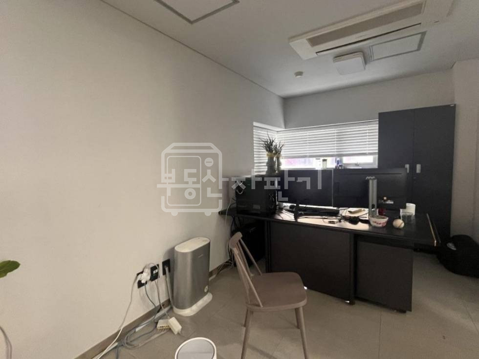 서울 강남구 청담동 무권리, 압구정로데오역 8분, 역세권, 5층 임대 월세 매물번호 24085 사진 5