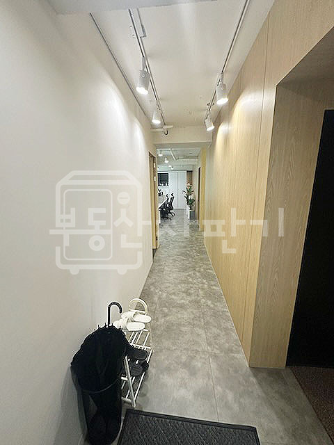 서울 강남구 청담동 무권리, 청담동명품거리 이면, 압구정로데오역 9분, 역세권, 2층 임대 월세 매물번호 29400 사진 3