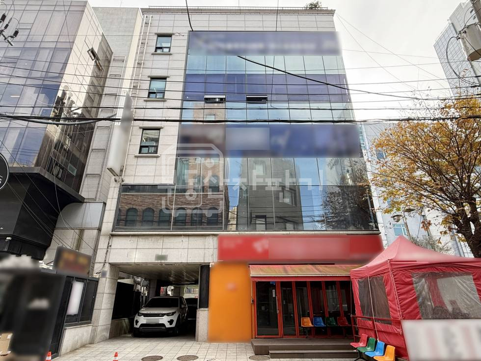 서울 강남구 청담동 무권리, 청담사거리 / 청담동주민센터 인근, 2층 임대 월세 매물번호 29403 사진 1