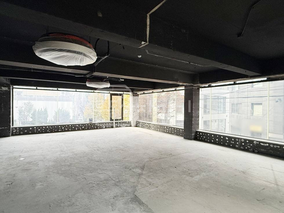 서울 강남구 청담동 무권리, 청담사거리 / 청담동주민센터 인근, 2층 임대 월세 매물번호 29403 사진 5