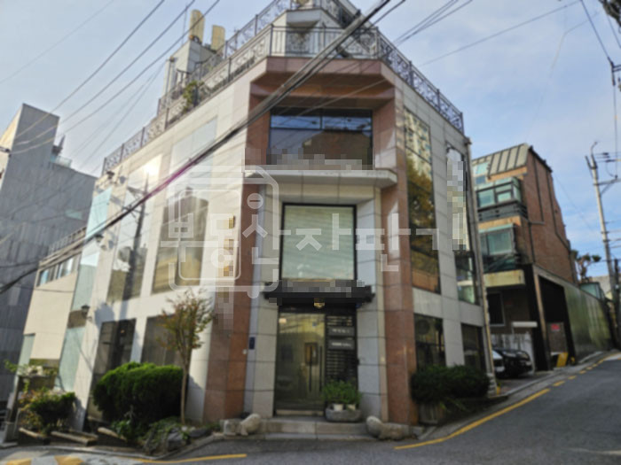 서울 강남구 청담동 무권리, 청담역 도보 4분, 역세권, 코너건물 4층 임대 월세 매물번호 29215 사진 1