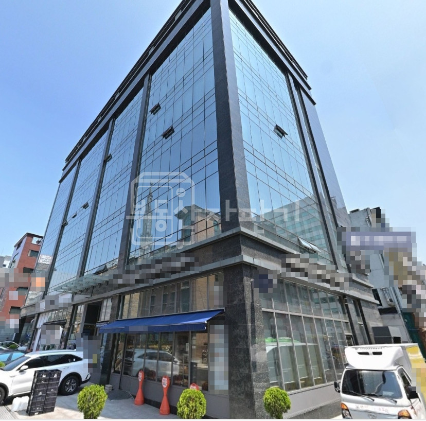 서울 서초구 반포동 신논현역 도보 4분, 역세권, 지하1층 임대 월세 매물번호 29581 사진 1