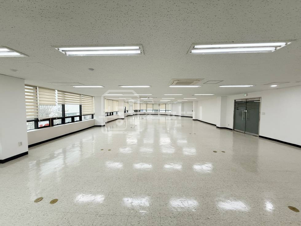 서울 강남구 청담동 무권리, 청담역 7분, 역세권, 4층 임대 월세 매물번호 29667 사진 2