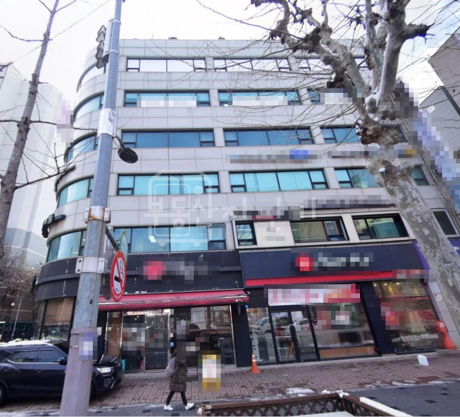 서울 강남구 대치동 무권리, 은마아파트 입구사거리 인근,대로변 3층 임대 월세 매물번호 29689 사진 1