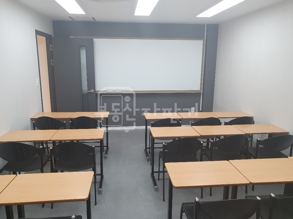 서울 강남구 대치동 한티역 도보 2분, 초역세권, 2층 임대 월세 매물번호 29690 사진 6
