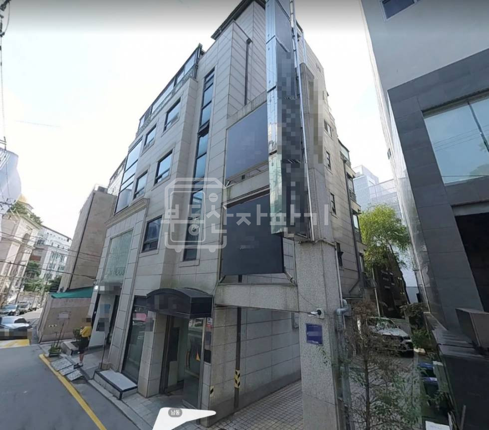 서울 강남구 청담동 무권리, 압구정로데오역8분, 역세권,3층 임대 월세 매물번호 11076 사진 1