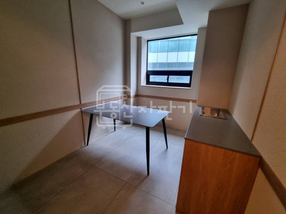 서울 강남구 청담동 무권리, 압구정로데오역8분, 역세권,3층 임대 월세 매물번호 11076 사진 4