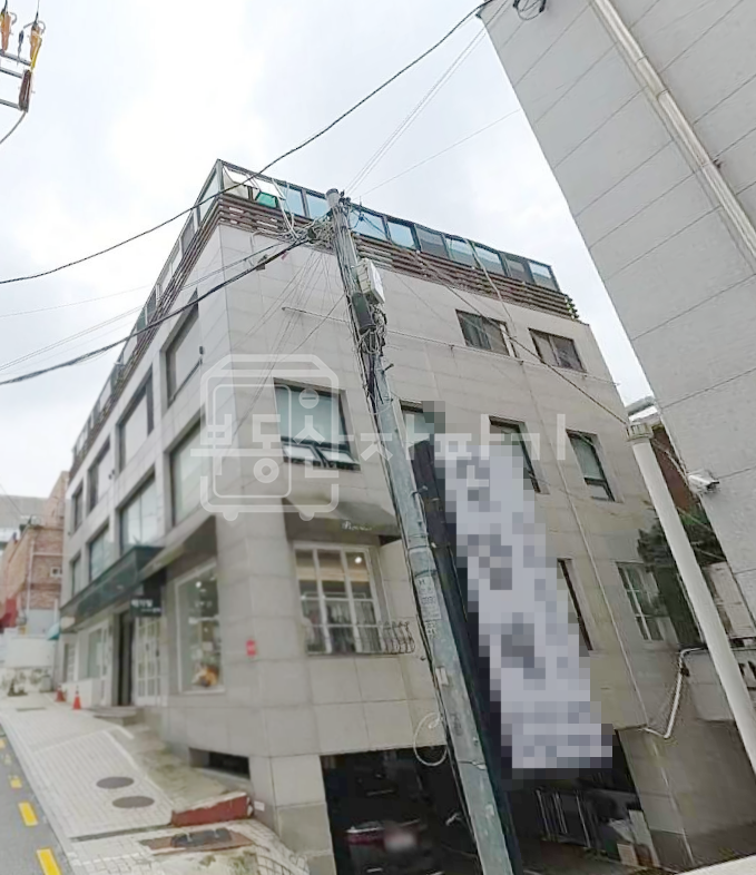 서울 강남구 논현동 무권리, 강남구청역 도보 6분, 역세권, 2층 임대 월세 매물번호 29777 사진 1