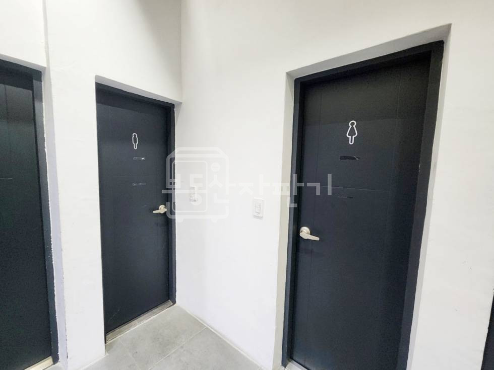 서울 서초구 방배동 무권리, 내방역 2분, 초역세권, 높은층고,지하1층 임대 월세 매물번호 29898 사진 8