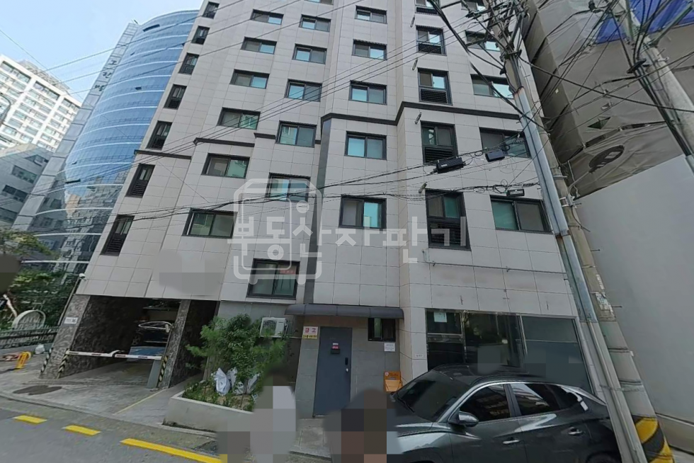 서울 서초구 서초동 역세권, 남부터미널역 도보2분, 1층 상가 임대 월세 매물번호 30069 사진 1