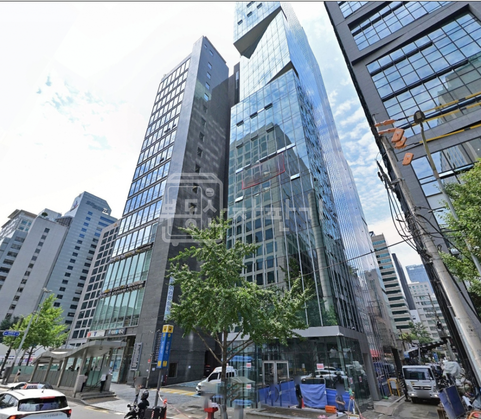 서울 강남구 역삼동 대로변, 선릉역 1분, 초역세권, 8층 임대 월세 매물번호 30217 사진 1