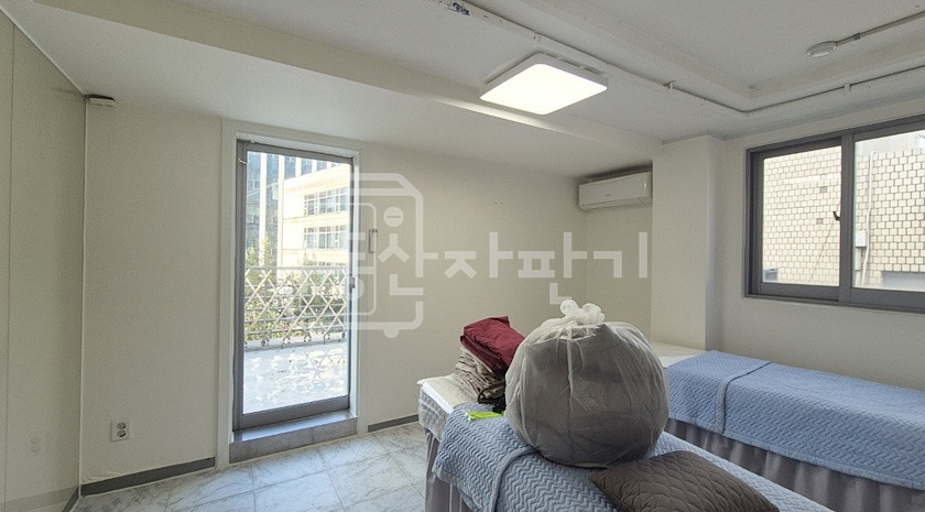 서울 강남구 역삼동 무권리, 이면도로, 선릉역 도보1분, 4층 상가 임대 월세 매물번호 29742 사진 2