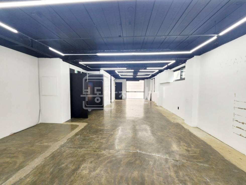 서울 강남구 청담동 무권리, 청담사거리인근, 압구정로데오역 8분, 역세권, 2층 임대 월세 매물번호 30236 사진 4