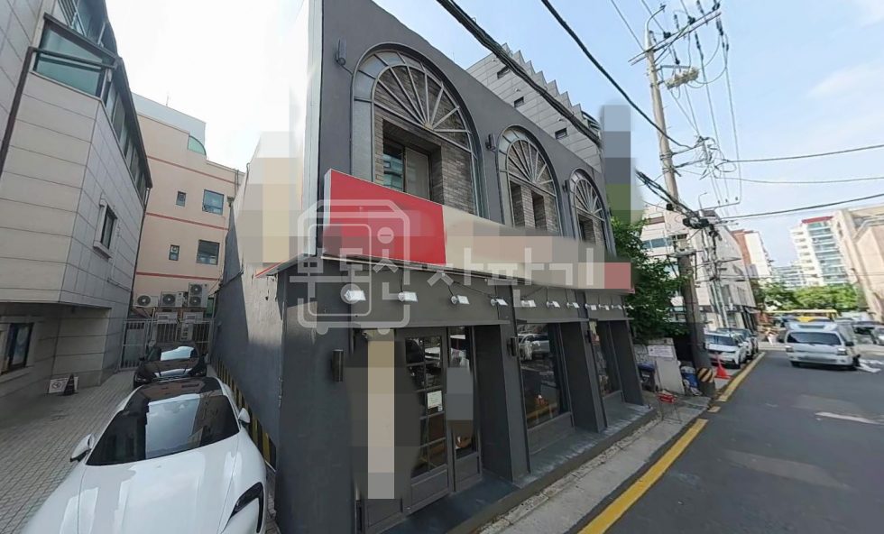서울 강남구 신사동 압구정로데오역 도보8분, 1층~2층 상가 임대 월세 매물번호 30254 사진 1
