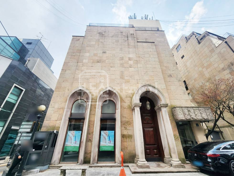 서울 강남구 청담동 무권리, 압구정로데오역 8분, 역세권, 1층 임대 월세 매물번호 29194 사진 1
