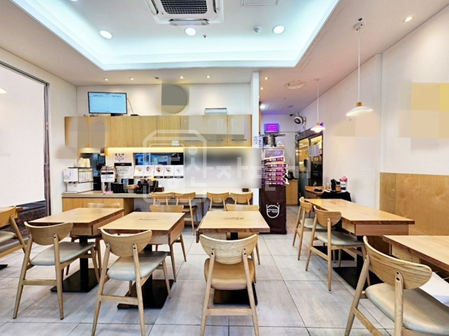 서울 서초구 서초동 강남역 1분, 초역세권, 1층 코너임대 월세 매물번호 30386 사진 3