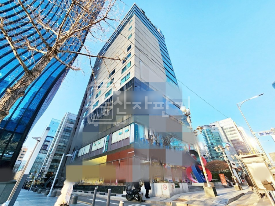 서울 서초구 서초동 강남역 1분, 초역세권, 1층 코너임대 월세 매물번호 30386 사진 6