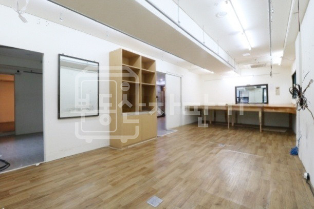 서울 강남구 청담동 무권리, 강남구청역 9분, 역세권, 4층 임대 월세 매물번호 30475 사진 12