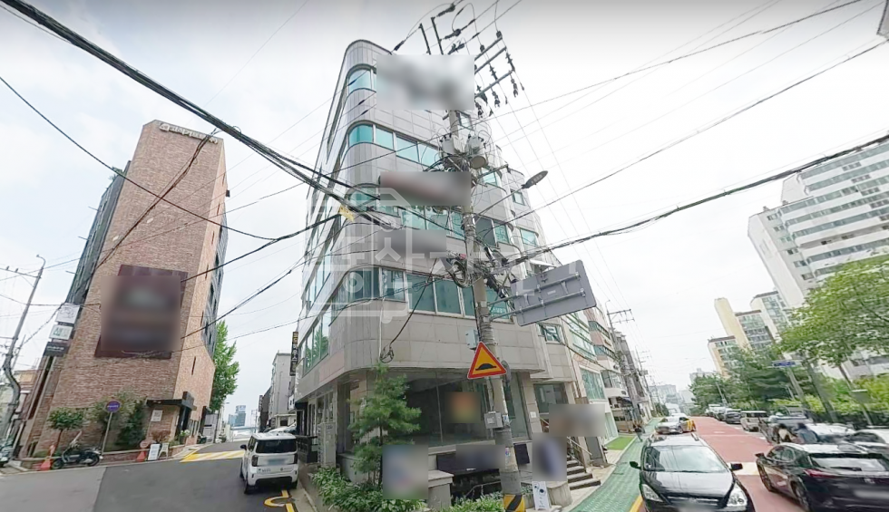 서울 강남구 청담동 무권리, 강남구청역 2분, 초역세권, 5층 임대 월세 매물번호 30507 사진 1