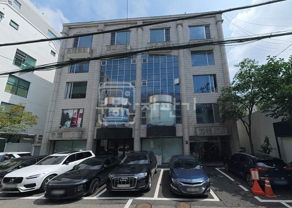 서울 강남구 논현동 학동역 2분, 초역세권, 1층 임대 월세 매물번호 30530 사진 1