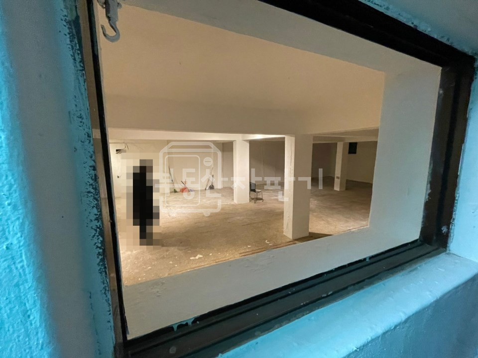 서울 서초구 양재동 무권리, 언남고등학교 인근, 지하 1층 임대. 월세 매물번호 30573 사진 4