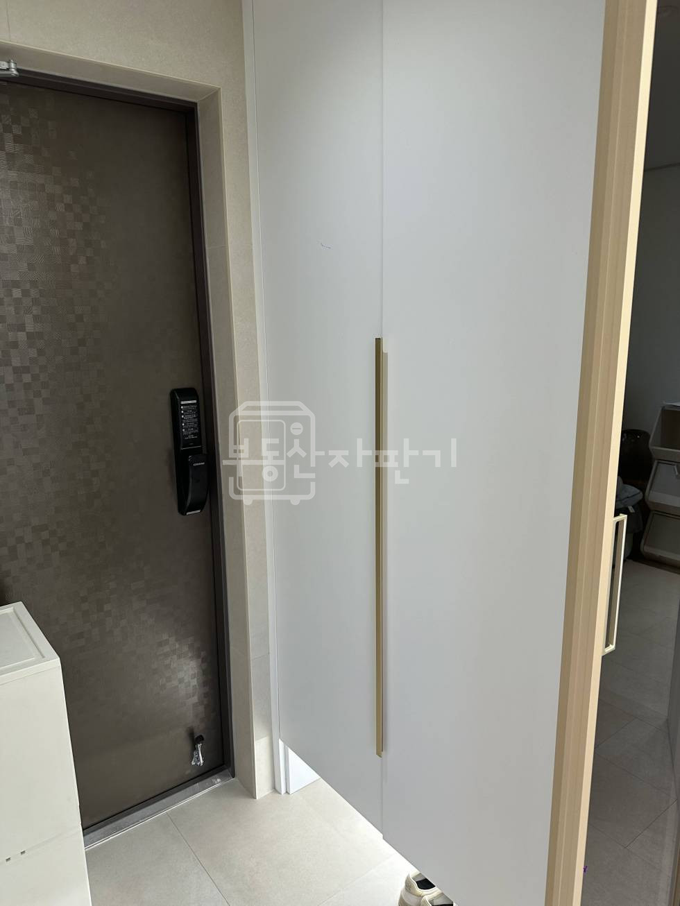 서울 서초구 양재동 전세, 신축, 1룸 1거실, 테라스, 양재시민의숲역 도보 10분 전세 매물번호 30622 사진 2