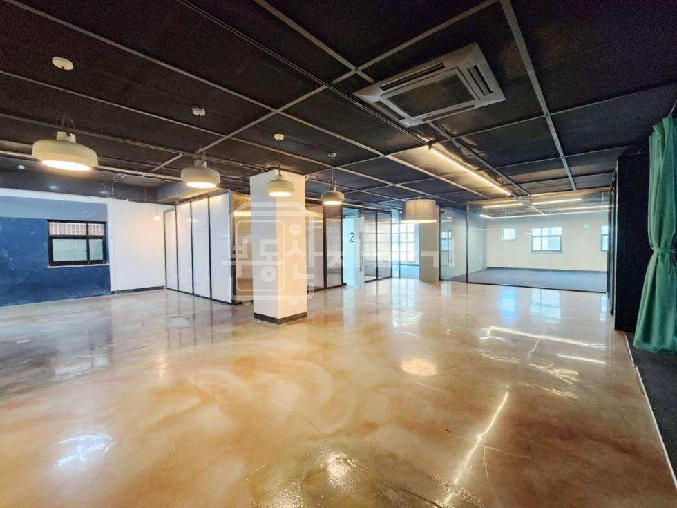 서울 강남구 논현동 무권리, 논현역 8분, 역세권, 1층 임대 월세 매물번호 30877 사진 4
