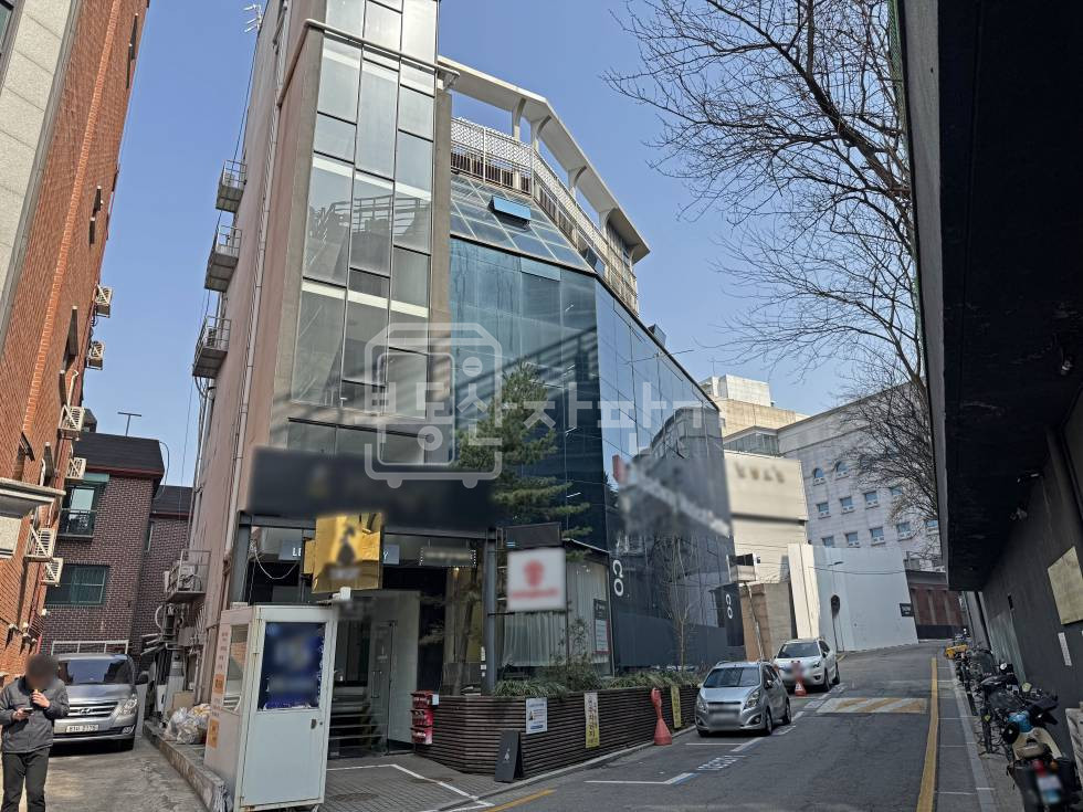 서울 강남구 논현동 무권리, 학동역 6분, 역세권, 지하2층 임대 월세 매물번호 30500 사진 1