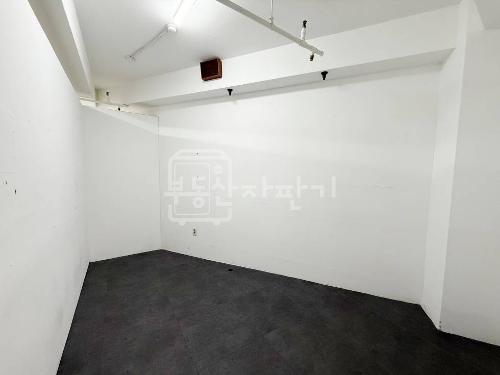 서울 강남구 논현동 무권리, 학동역 6분, 역세권, 지하2층 임대 월세 매물번호 30500 사진 13
