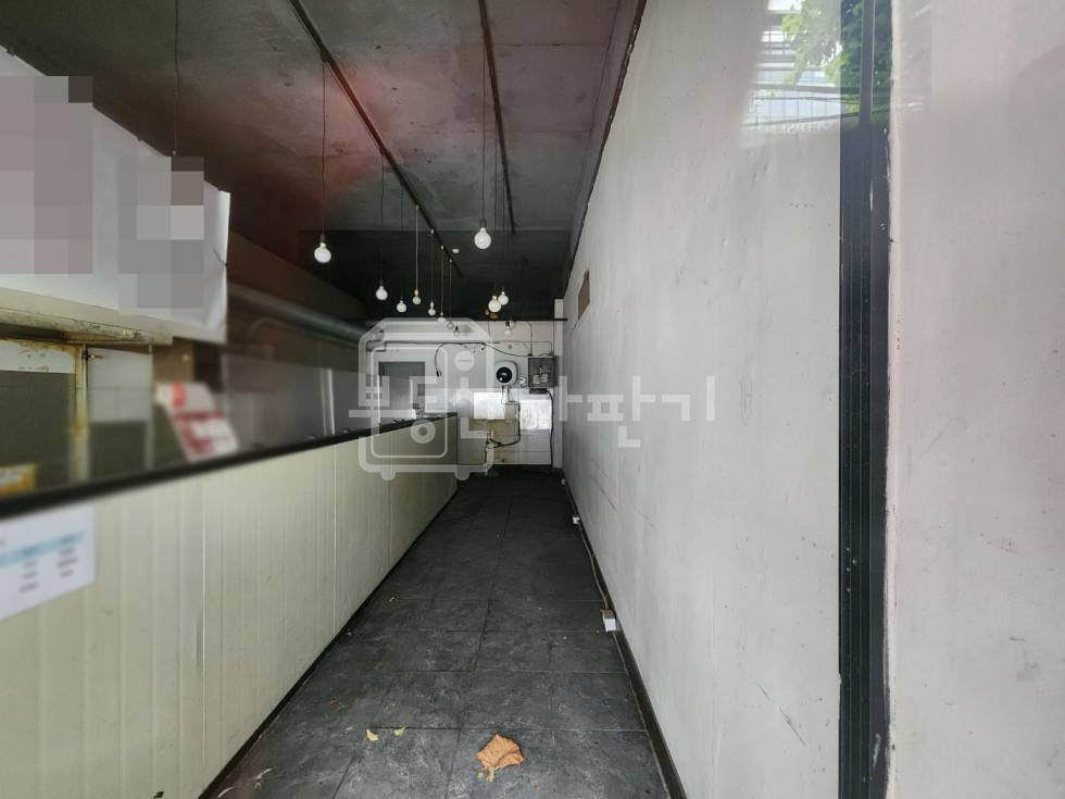 서울 강남구 대치동 한티역 3분, 초역세권, 1층 임대 월세 매물번호 28059 사진 2