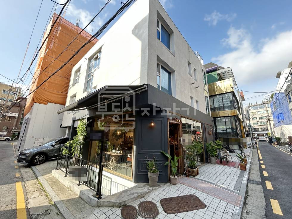 서울 강남구 신사동 무권리,신사역 6분, 역세권, 세로수길인근, 2층 임대 월세 매물번호 28358 사진 2